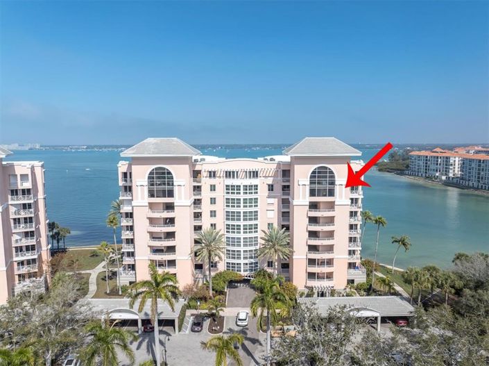 Image No.47-4 Bed Property for sale