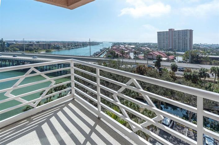 Image No.49-4 Bed Property for sale