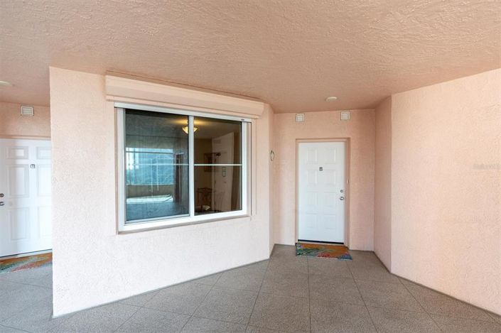 Image No.51-4 Bed Property for sale