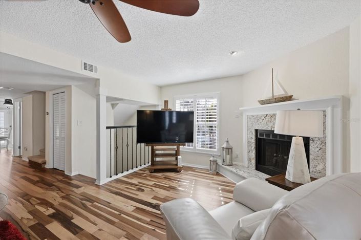 Image No.10-3 Bed Townhouse for sale