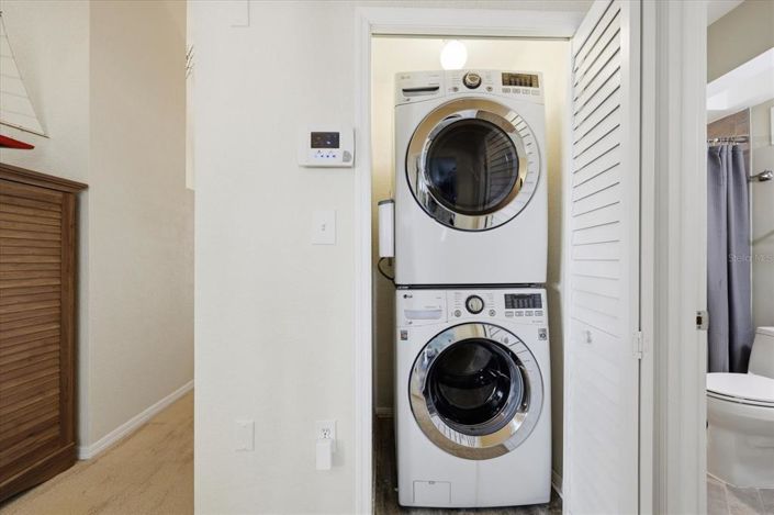 Image No.30-3 Bed Townhouse for sale