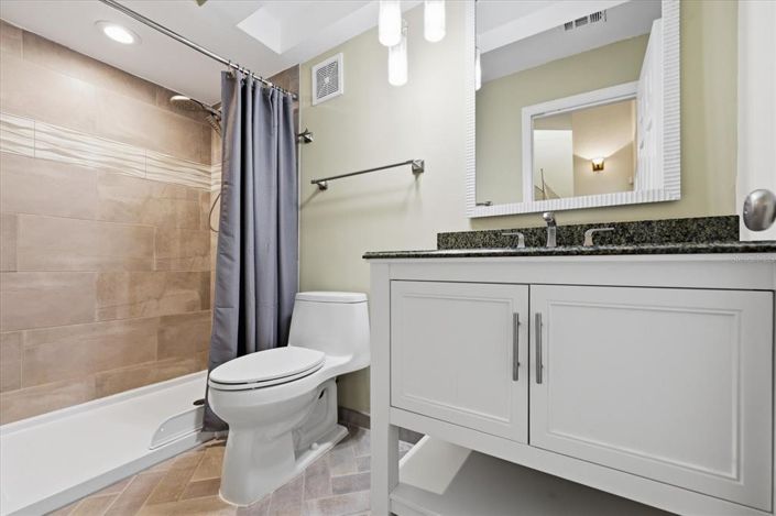 Image No.35-3 Bed Townhouse for sale