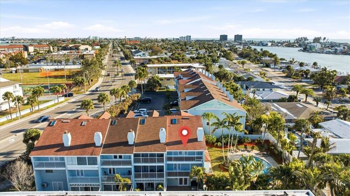 Image No.53-3 Bed Townhouse for sale