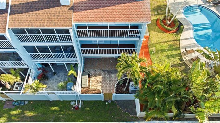 Image No.54-3 Bed Townhouse for sale