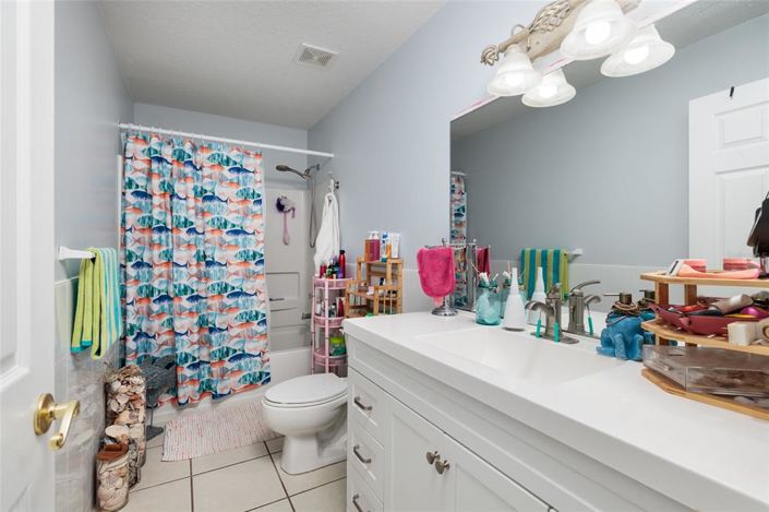 Image No.26-4 Bed Property for sale