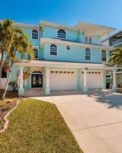 Image No.44-4 Bed Property for sale