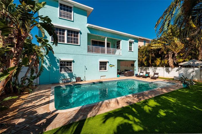 Image No.46-4 Bed Property for sale