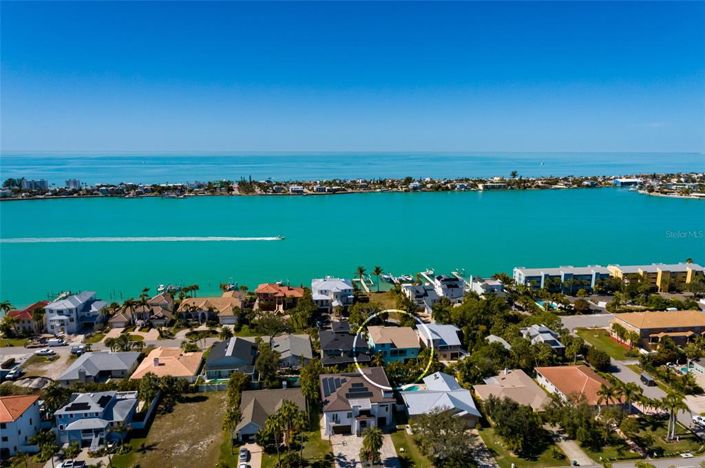 Image No.49-4 Bed Property for sale