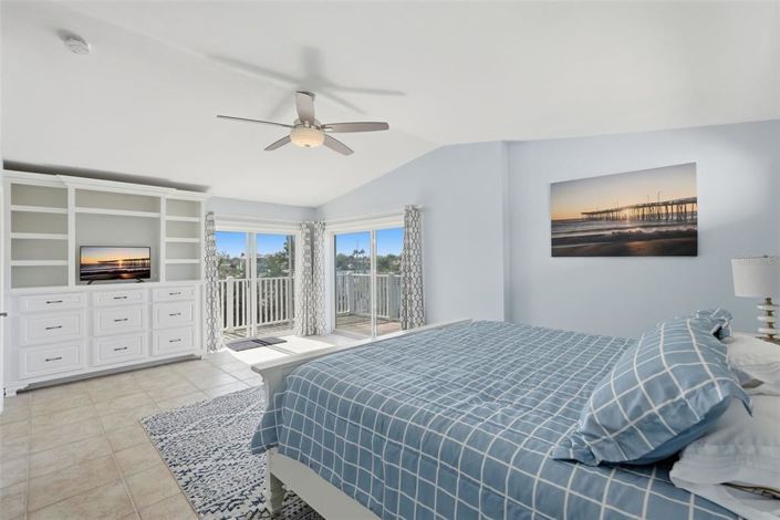 Image No.25-4 Bed Property for sale