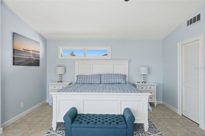 Image No.27-4 Bed Property for sale