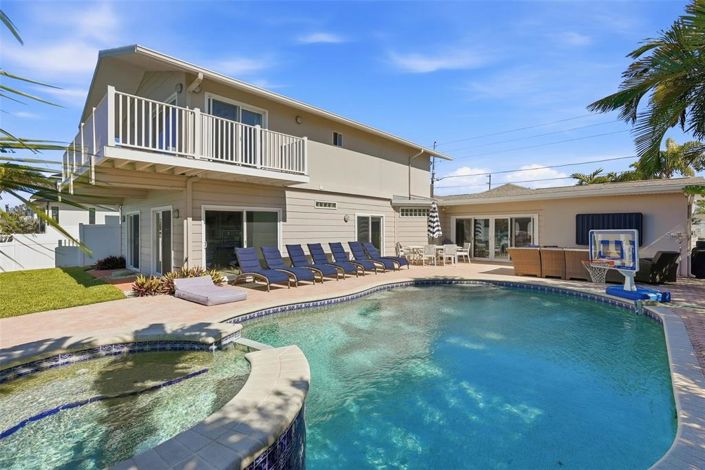 Image No.39-4 Bed Property for sale