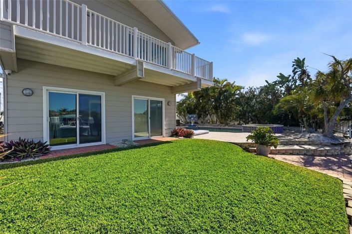 Image No.41-4 Bed Property for sale