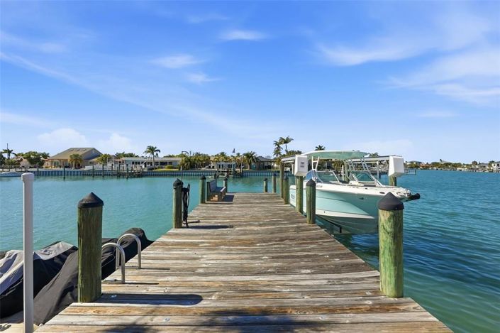 Image No.44-4 Bed Property for sale