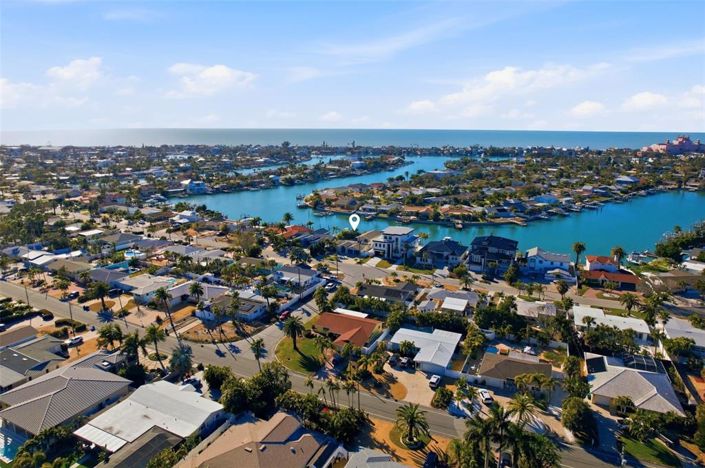 Image No.51-4 Bed Property for sale