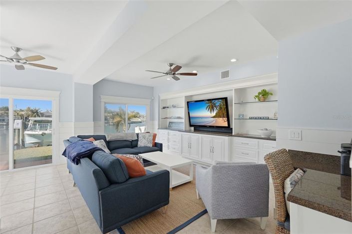 Image No.9-4 Bed Property for sale