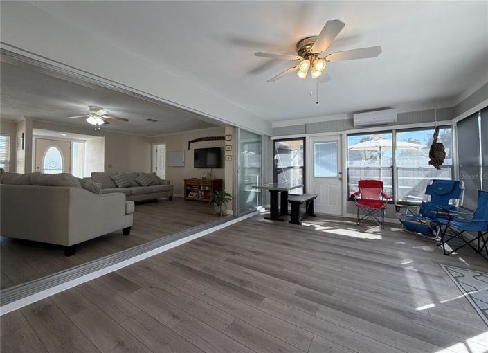 Image No.21-3 Bed Property for sale