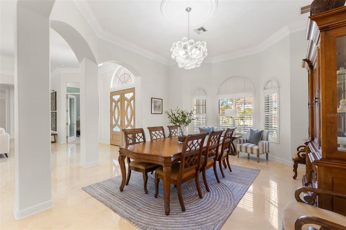 Image No.27-4 Bed Property for sale