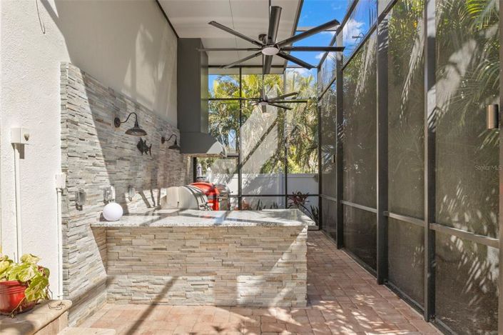 Image No.35-4 Bed Property for sale