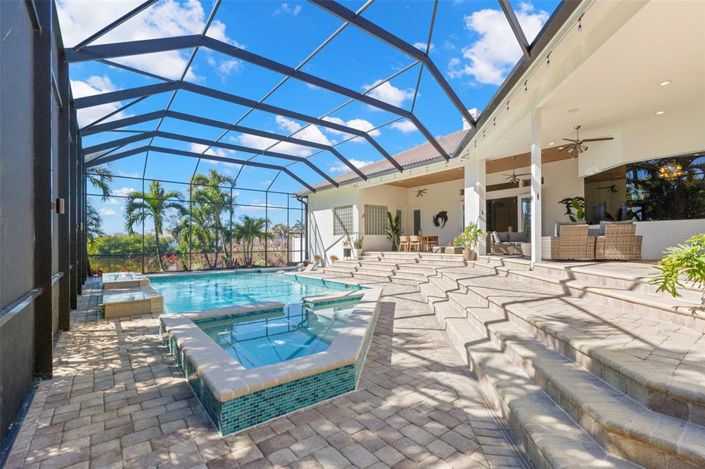 Image No.37-4 Bed Property for sale