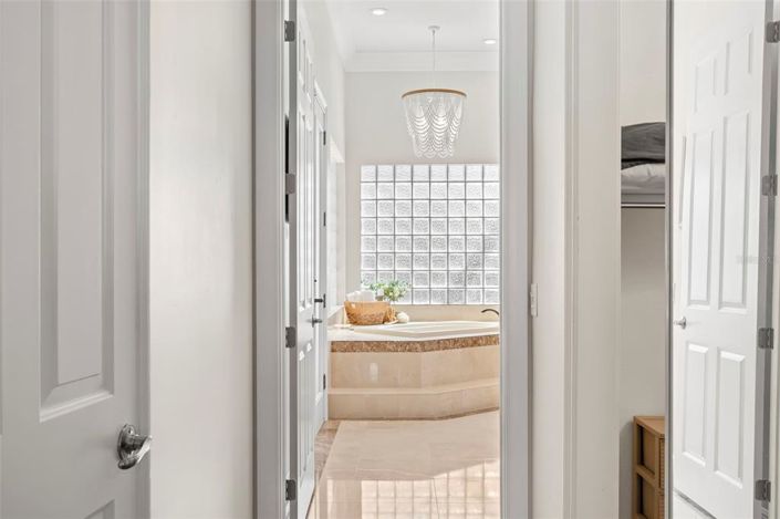 Image No.48-4 Bed Property for sale