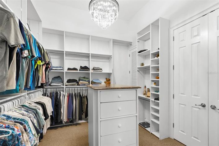 Image No.49-4 Bed Property for sale