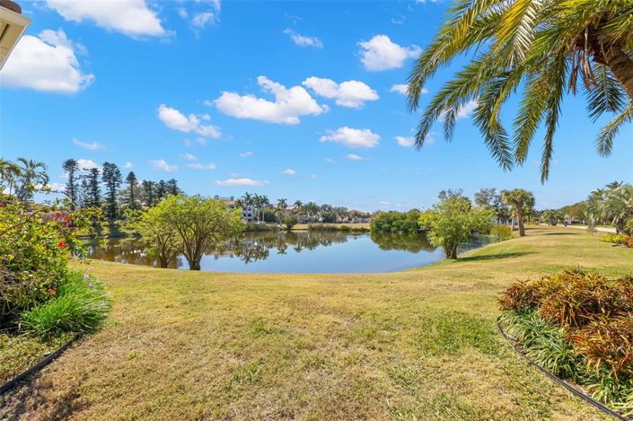 Image No.5-4 Bed Property for sale