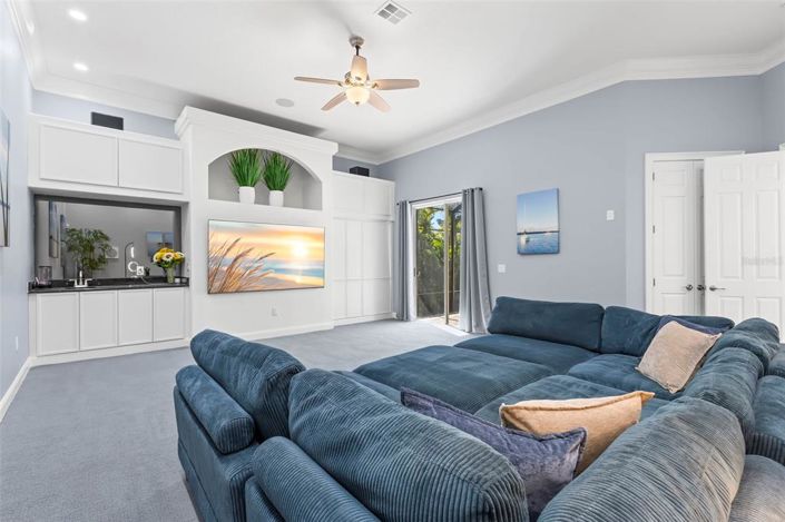 Image No.55-4 Bed Property for sale