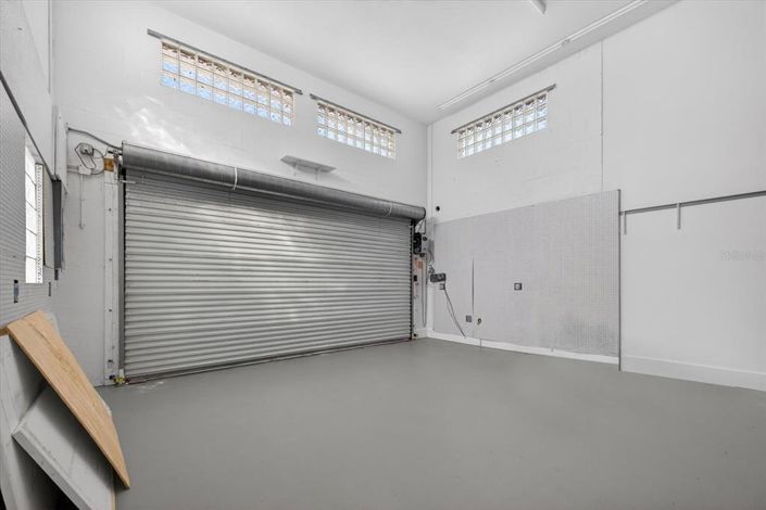 Image No.14-3 Bed Property for sale