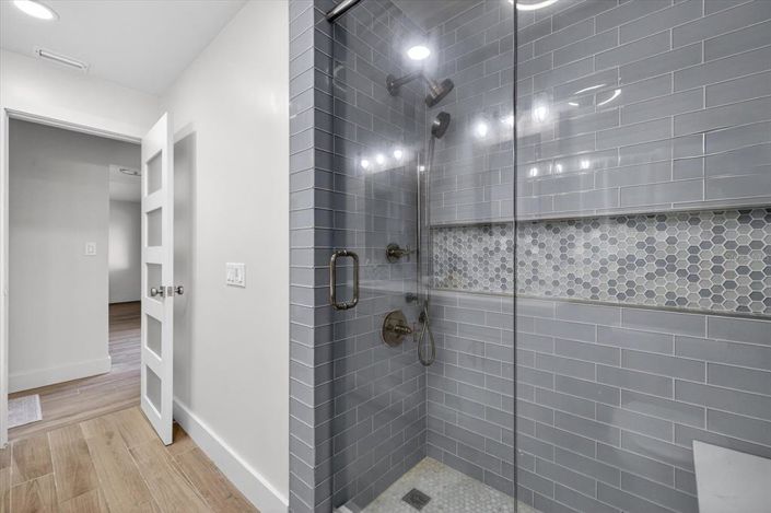 Image No.24-3 Bed Property for sale