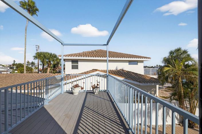 Image No.32-3 Bed Property for sale