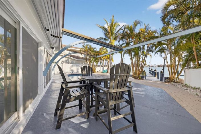 Image No.40-3 Bed Property for sale