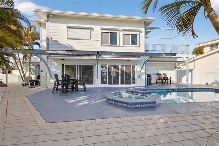 Image No.48-3 Bed Property for sale