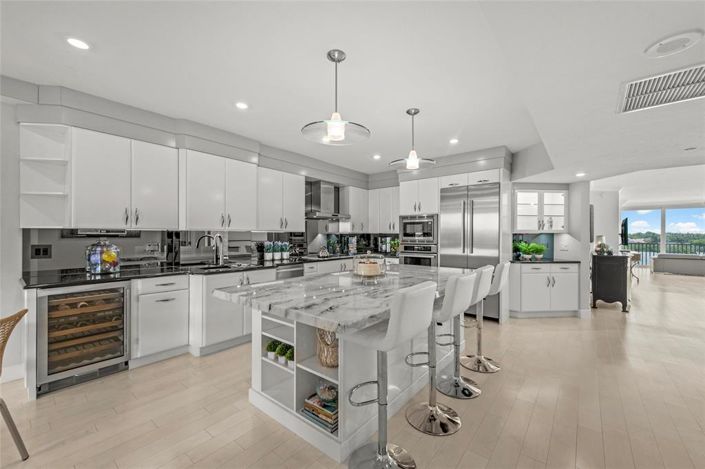 Image No.12-Propriété de 2 chambres à vendre à Sarasota