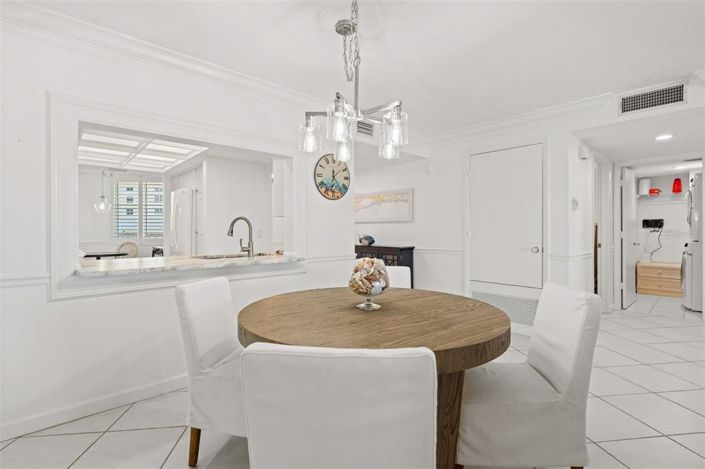 Image No.17-Propriété de 2 chambres à vendre à Sarasota