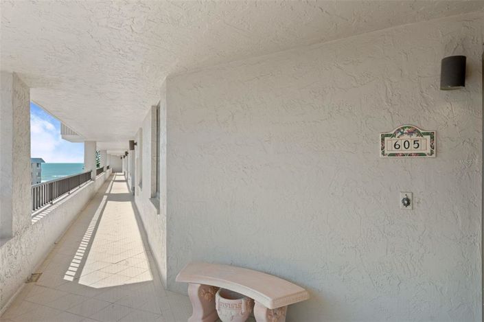 Image No.5-Propriété de 2 chambres à vendre à Sarasota