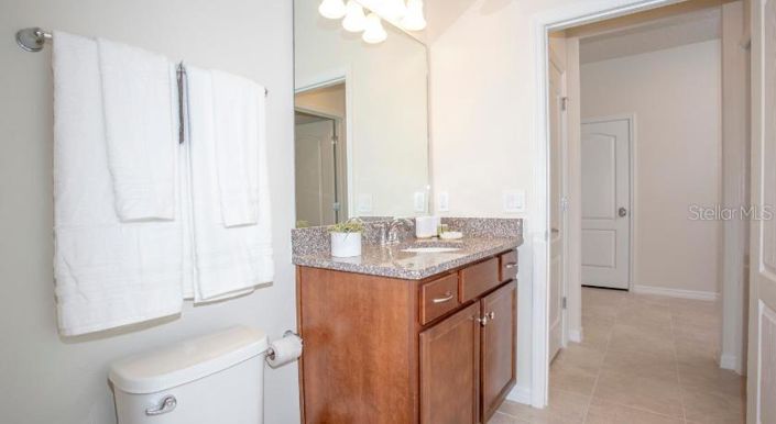 Image No.30-4 Bed Townhouse for sale