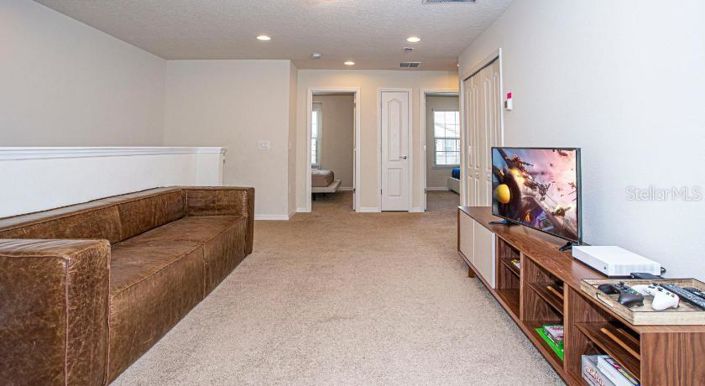 Image No.35-4 Bed Townhouse for sale