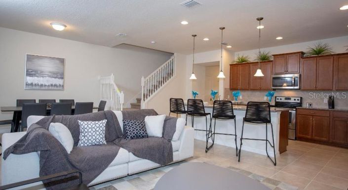 Image No.7-4 Bed Townhouse for sale