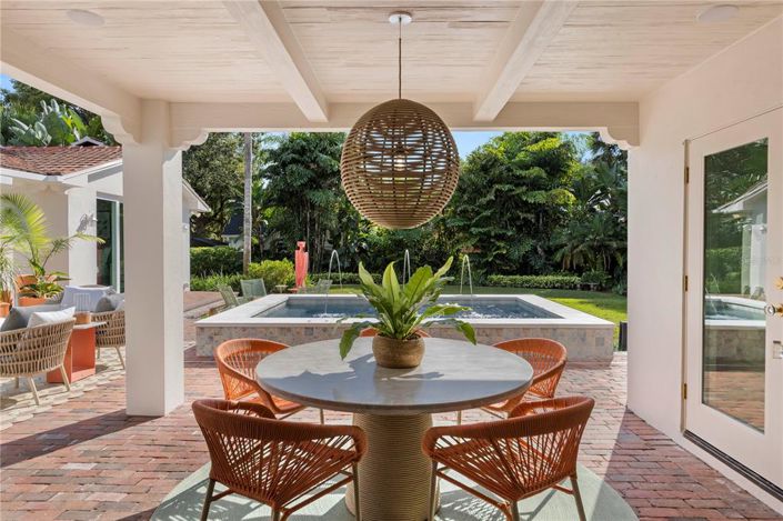 Image No.31-3 Bed Property for sale