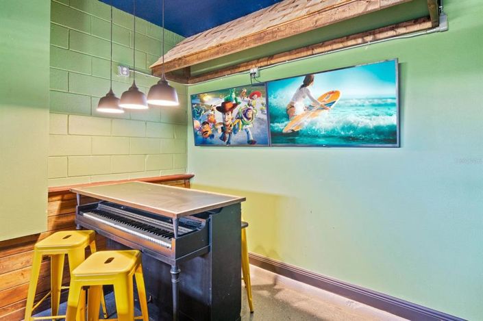 Image No.21-13 Bed Property for sale