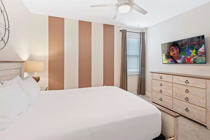 Image No.47-13 Bed Property for sale