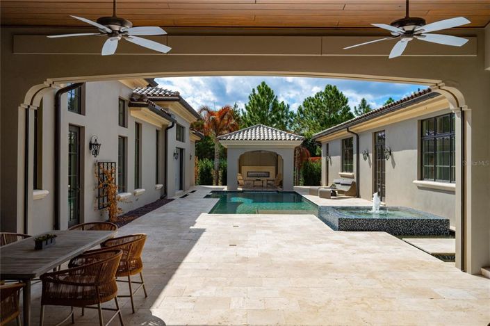 Image No.35-5 Bed Property for sale