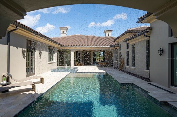 Image No.37-5 Bed Property for sale