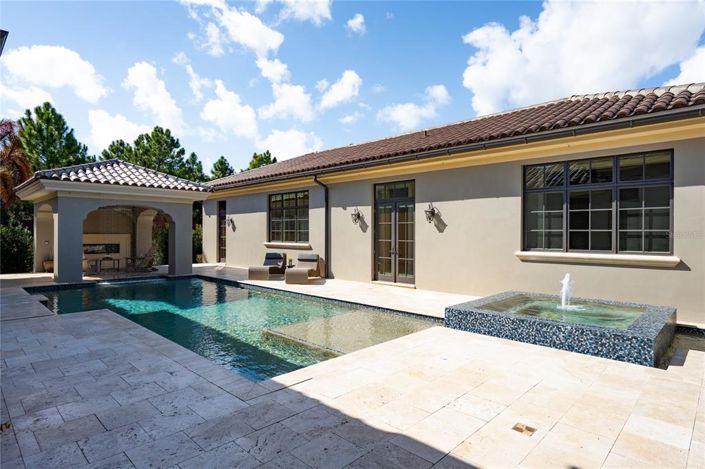 Image No.39-5 Bed Property for sale