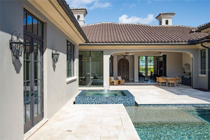 Image No.43-5 Bed Property for sale