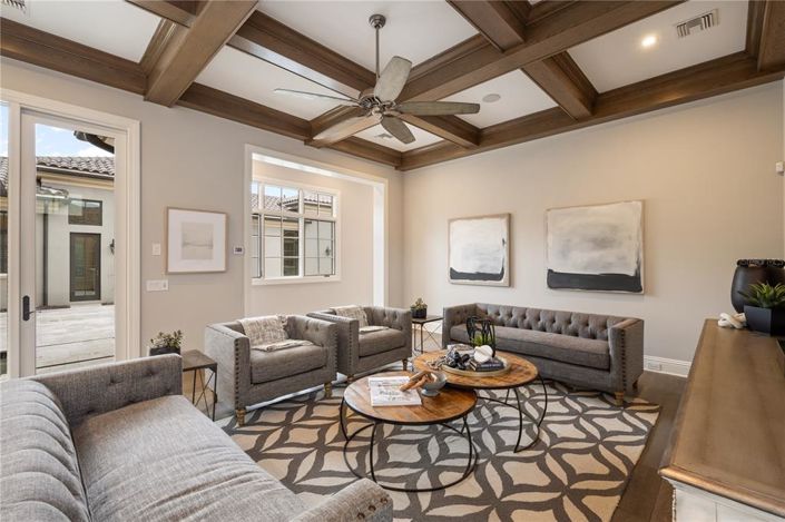 Image No.7-5 Bed Property for sale