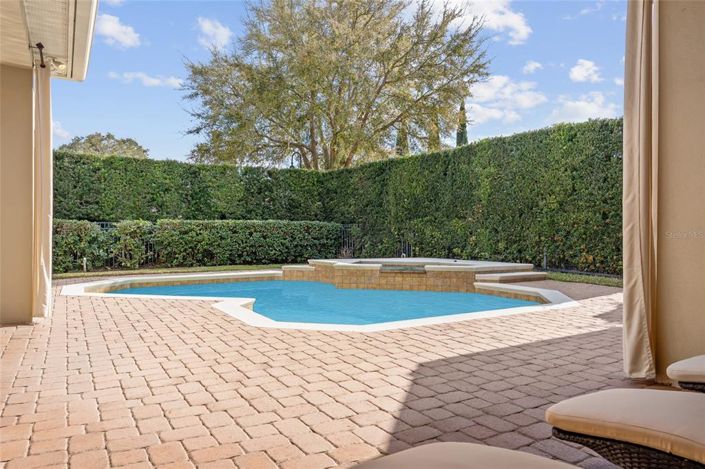 Image No.29-4 Bed Property for sale