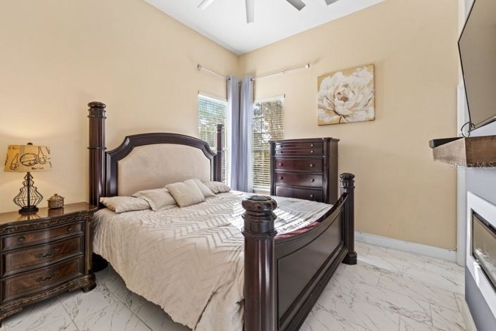 Image No.23-Propriété de 4 chambres à vendre à Orlando