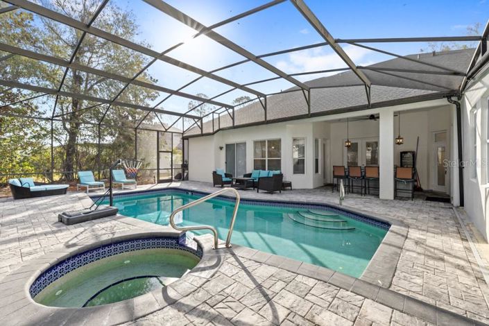 Image No.7-Propriété de 4 chambres à vendre à Orlando