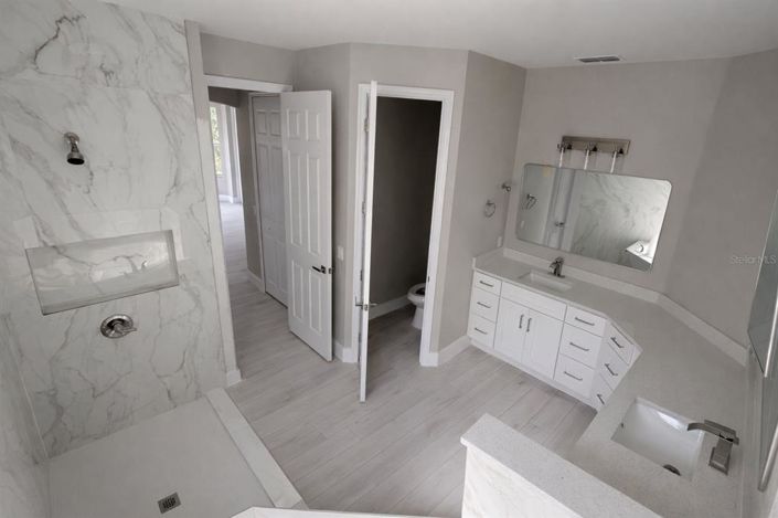 Image No.12-Propriété de 4 chambres à vendre à Kissimmee